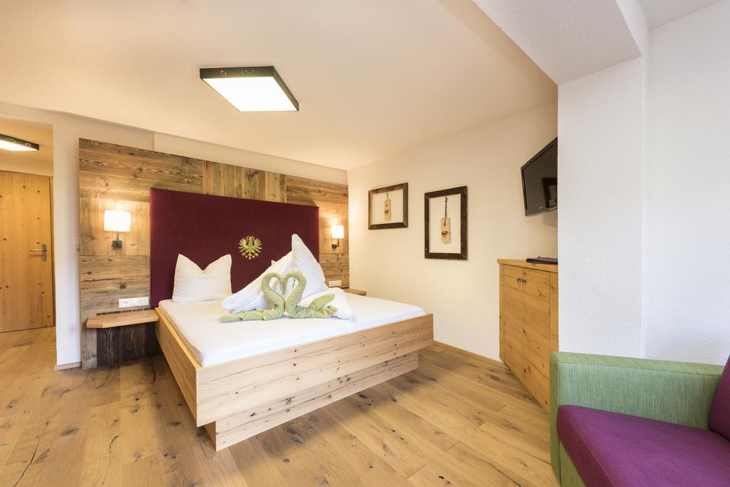 Lifestylepanoramahotel Erika Superior Neustift im Stubaital Pokoj fotografie
